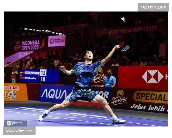 石宇奇连赢两局横扫王正行 强势晋级印尼公开赛半决赛 石宇奇连赢两局横扫王正行 强势晋级印尼公开赛半决赛