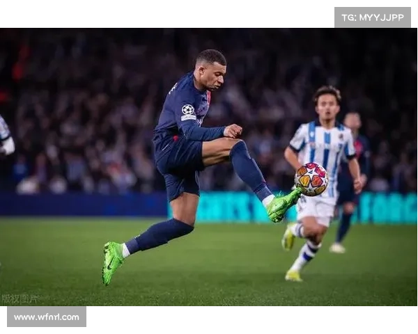 巴黎圣日耳曼3-0战胜朗斯姆巴佩点射建功领跑法甲积分榜 巴黎圣日耳曼3-0战胜朗斯姆巴佩点射建功领跑法甲积分榜