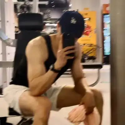崔强悦